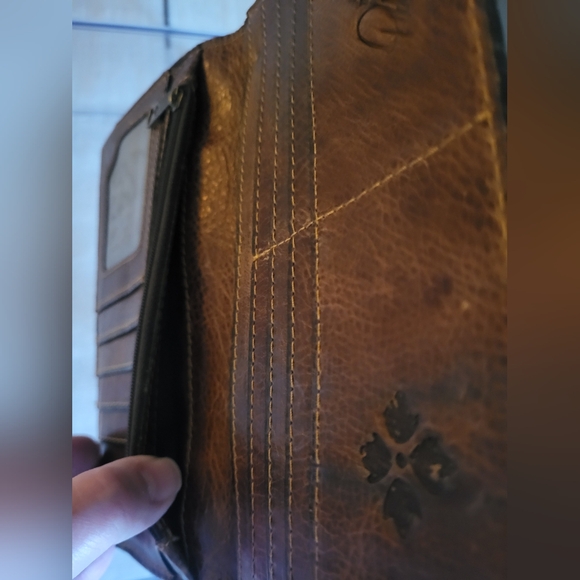 Patricia Nash Vintage Brown Leather Wristlet Wallet - Picture 8 of 13